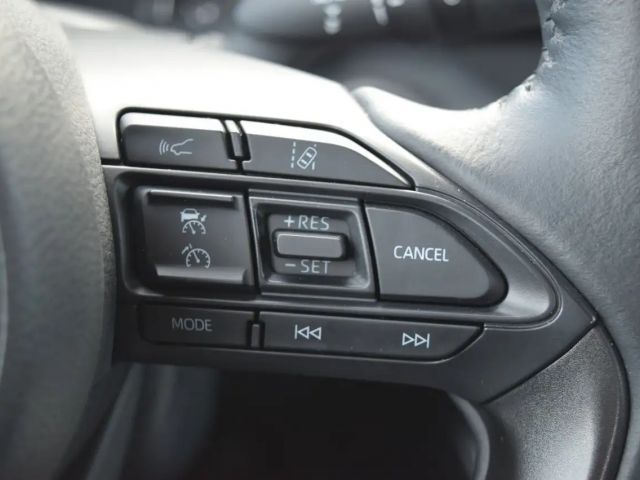 Toyota Yaris Club Hatchback