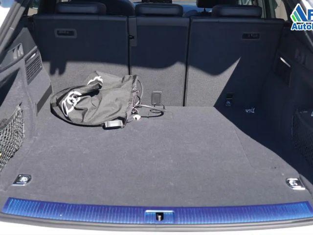 Audi Q5 Quattro S-Line Sportback