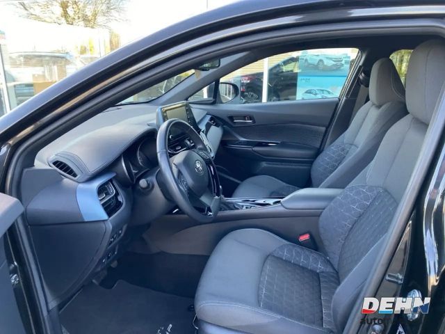 Toyota C-HR Hybride Team D