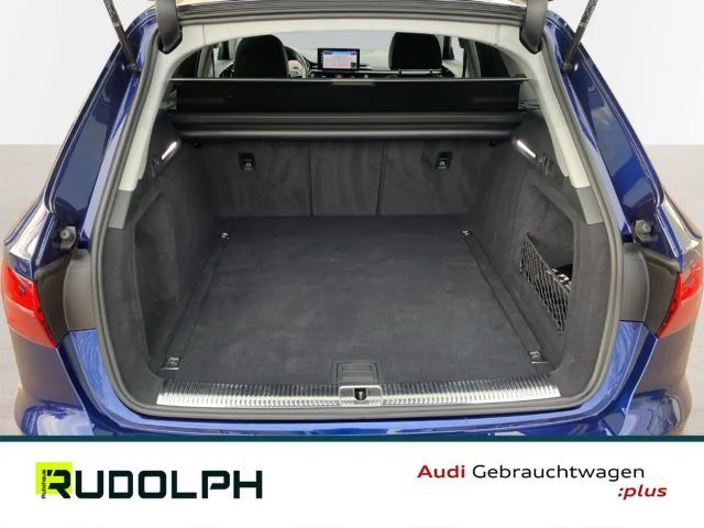Audi A4 40 TFSI Avant S-Tronic