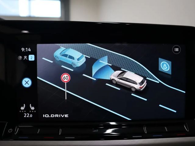 Volkswagen Golf Life Variant