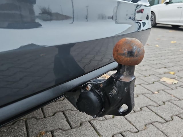 Volkswagen Touran Touran Active 110kW *LED*AHK*NAVI*SitzH*EPH*