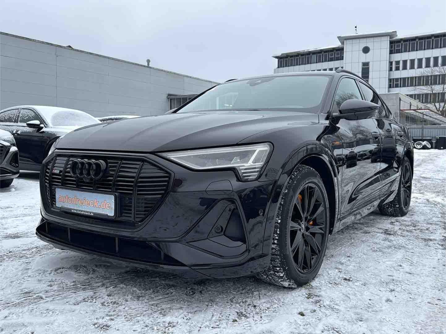 Audi e-tron 55 Black Edition S-Line Sportback