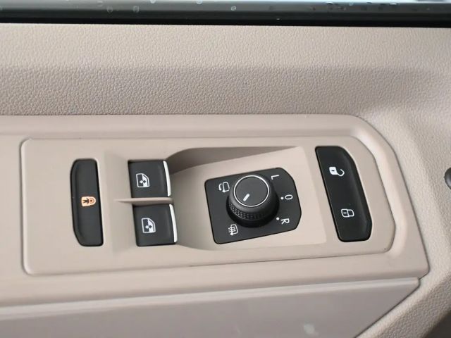 Volkswagen Multivan Style T7