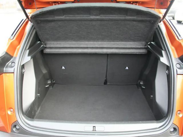 Peugeot E-2008 Active Pack