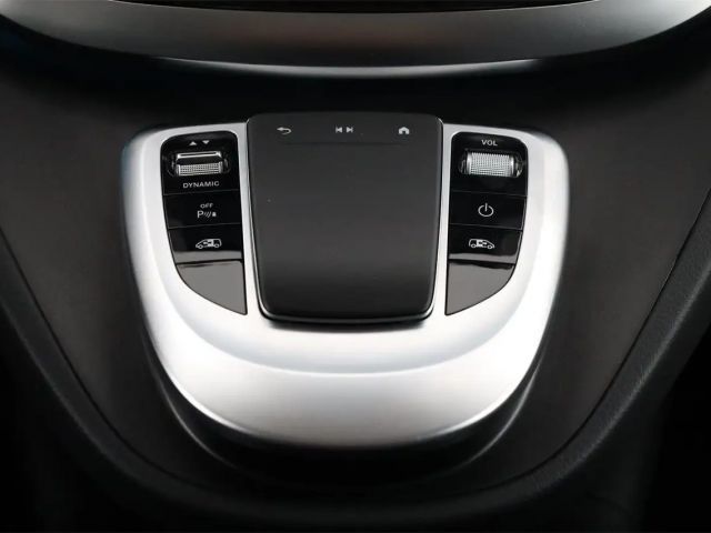 Mercedes-Benz EQV 300