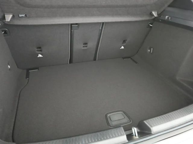 Mercedes-Benz A 200 AMG Line