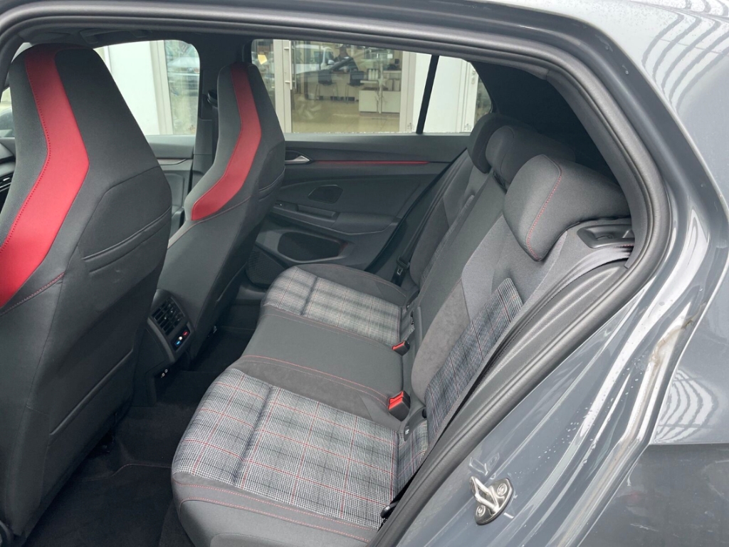 Volkswagen Golf DSG IQ.Drive