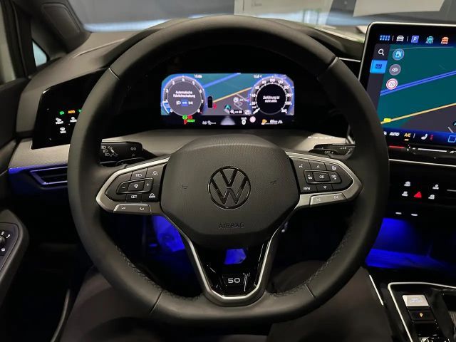 Volkswagen Golf 1.5 eTSI