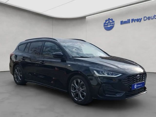 Ford Focus ST Line Wagon