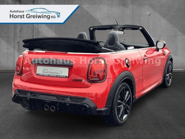MINI Cooper S Cabrio John Cooper Works Trim