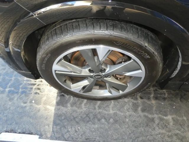 Audi Q4 e-tron Business