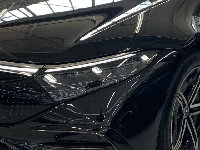 Mercedes-Benz EQS 450 AMG Line Sedan