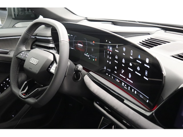 Audi A6 Avant Quattro S-Tronic