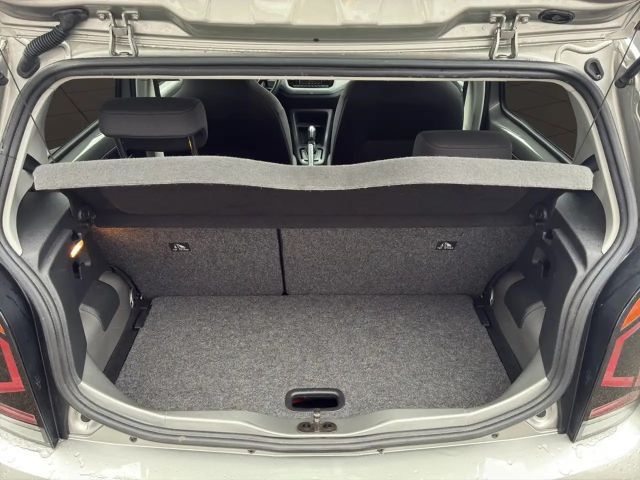 Volkswagen e-up! Plus Style