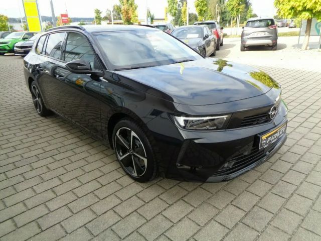Opel Astra Elegance Hybrid Innovation
