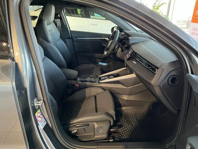 Audi S3 Quattro S-Tronic Sedan Sportback