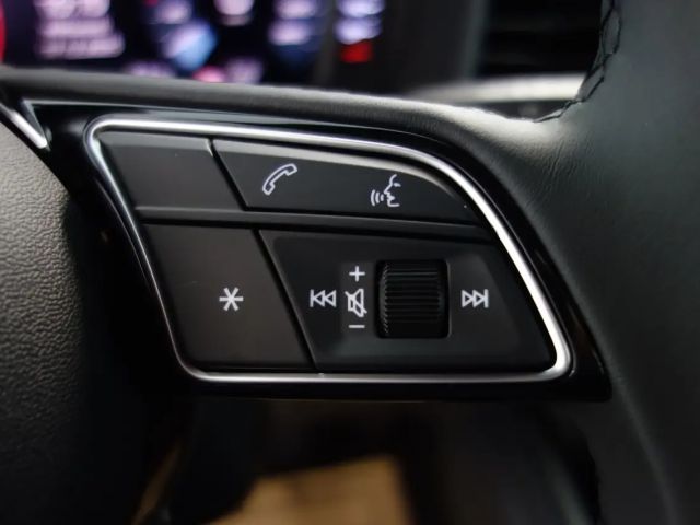 Audi A1 30 TFSI Allstreet S-Tronic