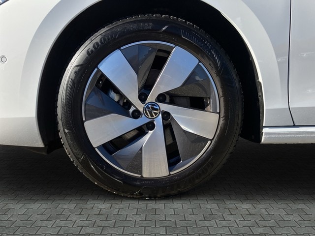 Volkswagen Passat 2.0 TDI Business DSG Variant