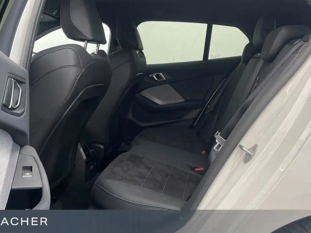 BMW 135 Sedan xDrive