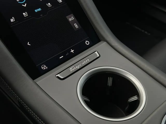 Porsche Taycan 4 Cross Turismo