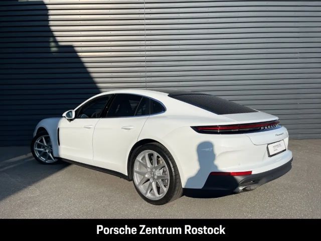 Porsche Panamera 4