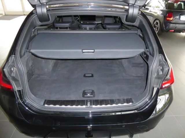 BMW 320 320d Touring xDrive