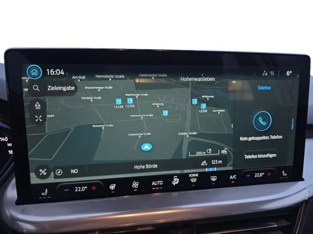 Ford Focus 1,0 125PS ACC/Kamera/LED/Navi/Winterp.     **