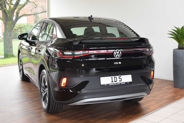 Volkswagen ID.5 AHK Kamera ACC Wärmepumpe