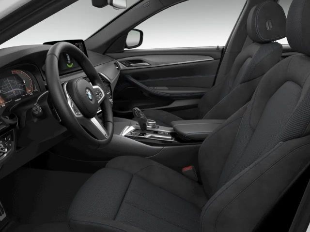 BMW 520 520d M-Sport Sedan xDrive