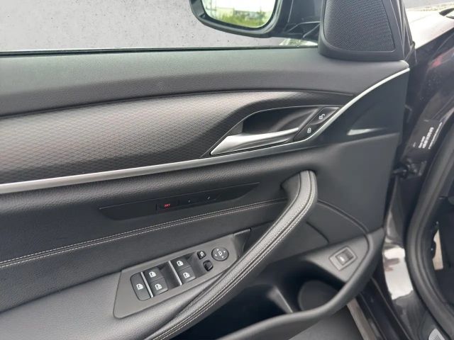 BMW 530 530i M-Sport xDrive