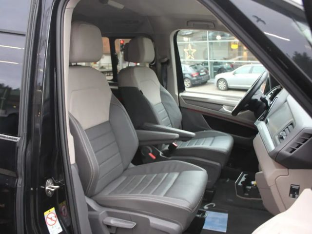 Volkswagen Multivan 2.0 TDI DSG Lang Life T7