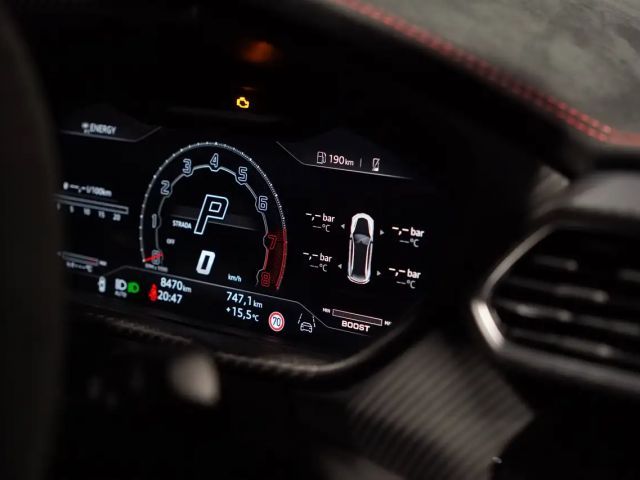 Lamborghini Urus Performante