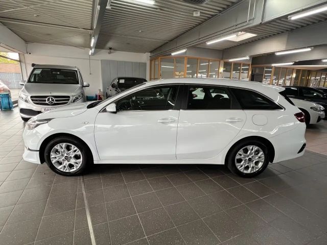 Kia Ceed CRDi SportWagon Vision