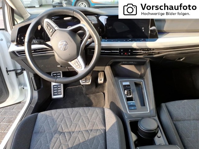 Volkswagen Golf 1.5 eTSI DSG Golf VIII