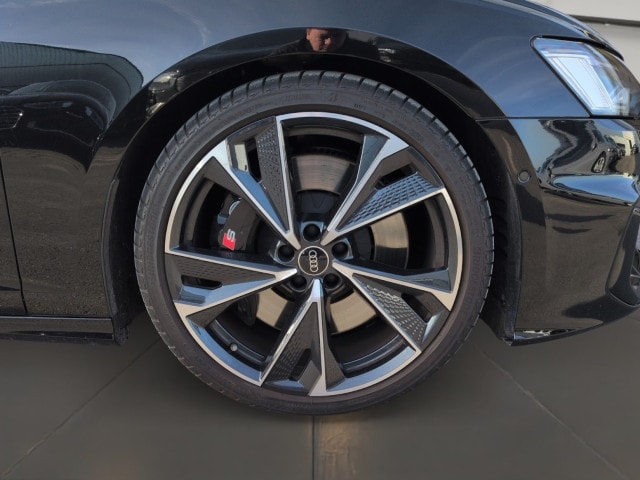 Audi S6 Avant Quattro