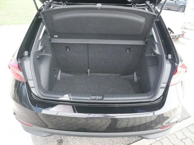 Skoda Fabia Essence 1,0, € 15.490 ,- inkl. Porsche Bank Bon...