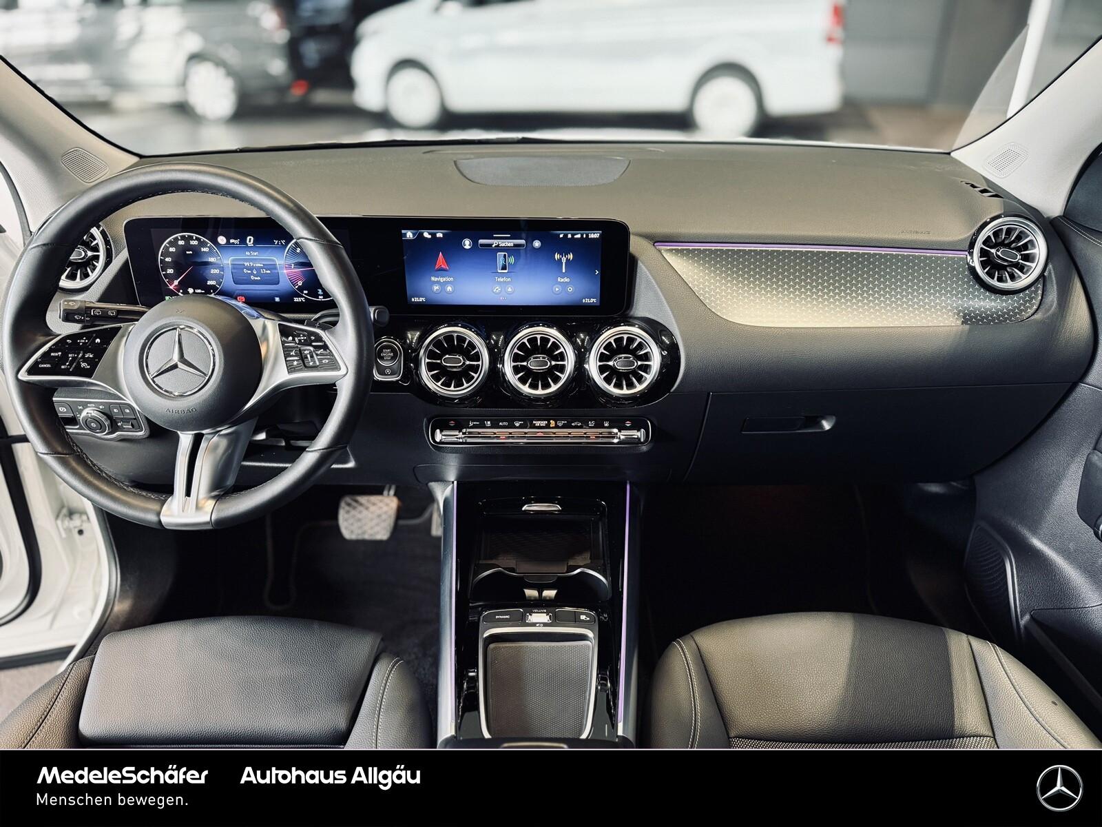 Mercedes-Benz GLA 220 4MATIC GLA 220 d Progressive