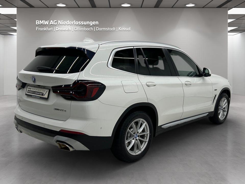 BMW X3 xDrive30e