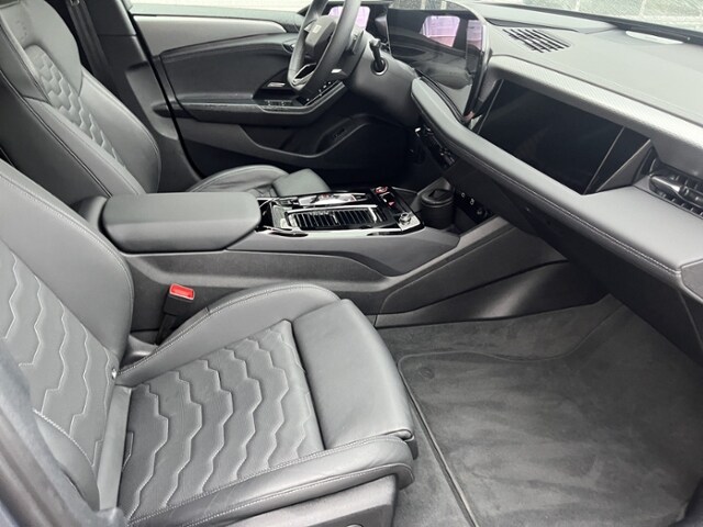 Audi A6 e-tron Avant Quattro