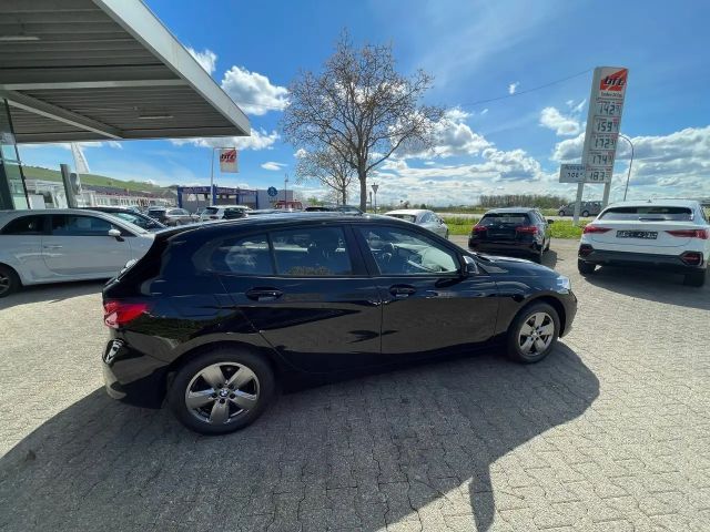 BMW 118 118i Advantage pakket