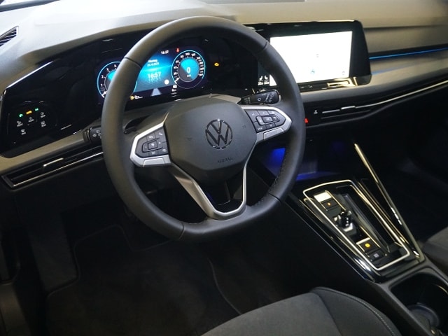 Volkswagen Golf 1.5 eTSI DSG Golf VIII Variant