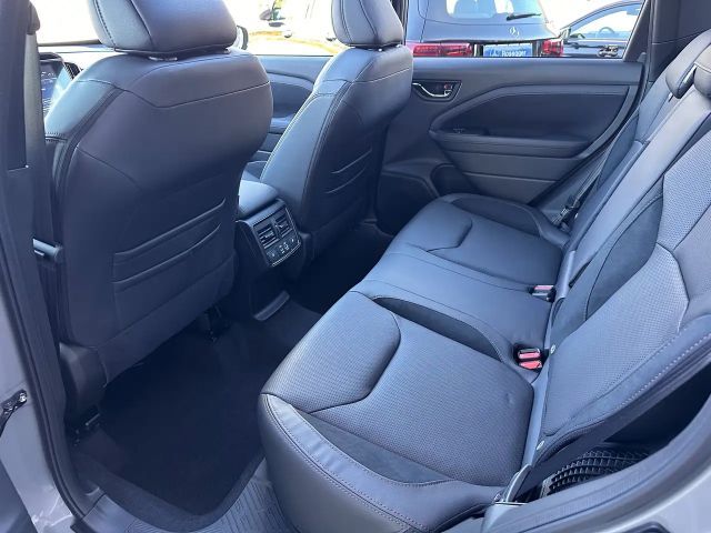 Subaru Forester AWD Premium e-Boxer e-Boxer