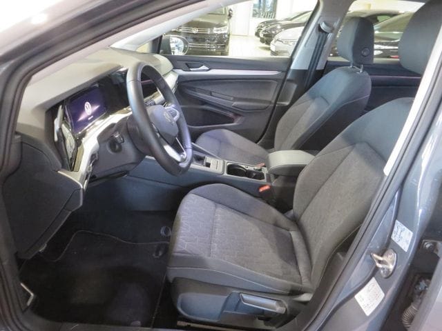 Volkswagen Golf 1.5 TSI Golf VIII Move