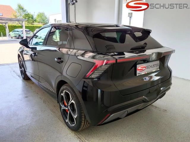 MG MG4 64 kWh XPOWER