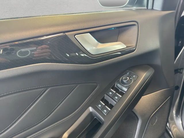 Ford Focus EcoBoost ST Line Wagon