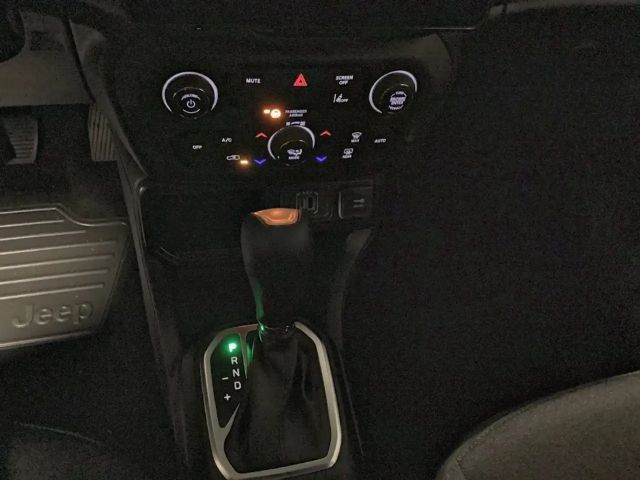 Jeep Renegade eHybrid MY24 Kamera Winter Pkt. Klima
