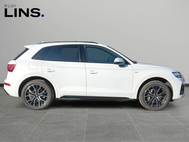 Audi Q5 50 TFSI Hybride Quattro S-Line