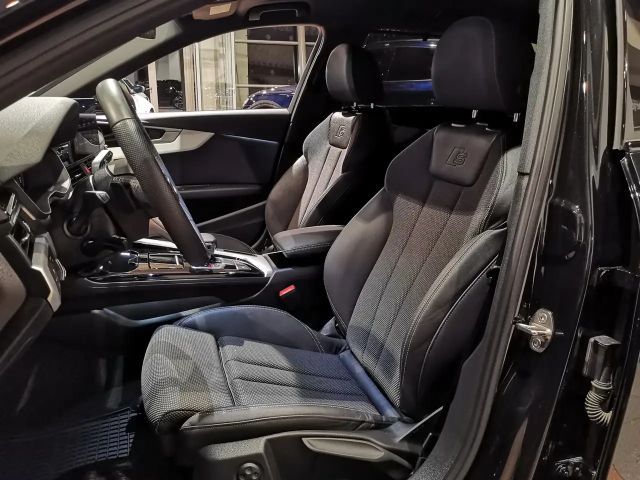 Audi A4 35 TDI Competition S-Line