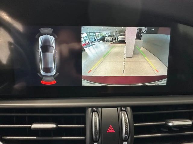 Alfa Romeo Giulia Q4